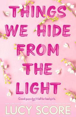 Εκδόσεις Hodder & Stoughton - Things We Hide From The Light -  Lucy Score
