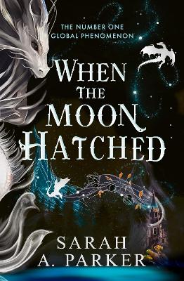 The Moonfall Series 1: When the Moon Hatched