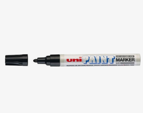 Uni Paint Μαρκαδόρος PX-20 Medium Fine 2.2-2.8mm (Μαύρο)